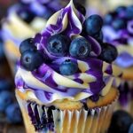 Blueberry Vanilla Cheesecake Cupcakes