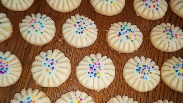 Soft and Buttery Spritz Cookies