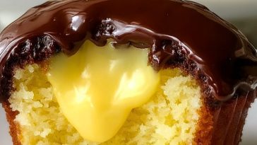 Irresistible Boston Cream Pie Cupcakes Recipe