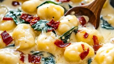 Creamy Tuscan Marry Me Gnocchi Recipe