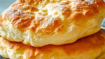 Fluffy Cottage Cheese Cloud Bread Recipe