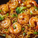 Honey Garlic Shrimp Chow Mein Honey Garlic Shrimp Chow Mein Recipe2
