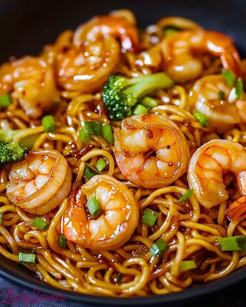 Honey Garlic Shrimp Chow Mein Honey Garlic Shrimp Chow Mein Recipe2