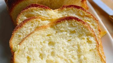 Buttery Brioche Bread