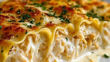 Chicken Alfredo Lasagna Rolls