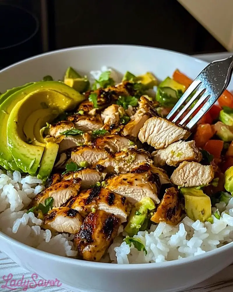 Chicken, Rice & Avocado Bowl Chicken Rice Avocado Bowl