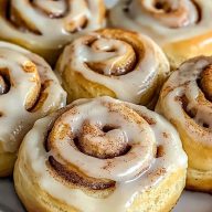 Easy Bisquick Cinnamon Rolls