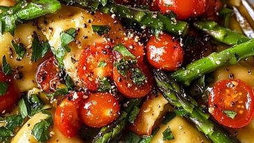 Ravioli with Tomatoes Asparagus Garlic and Herbs