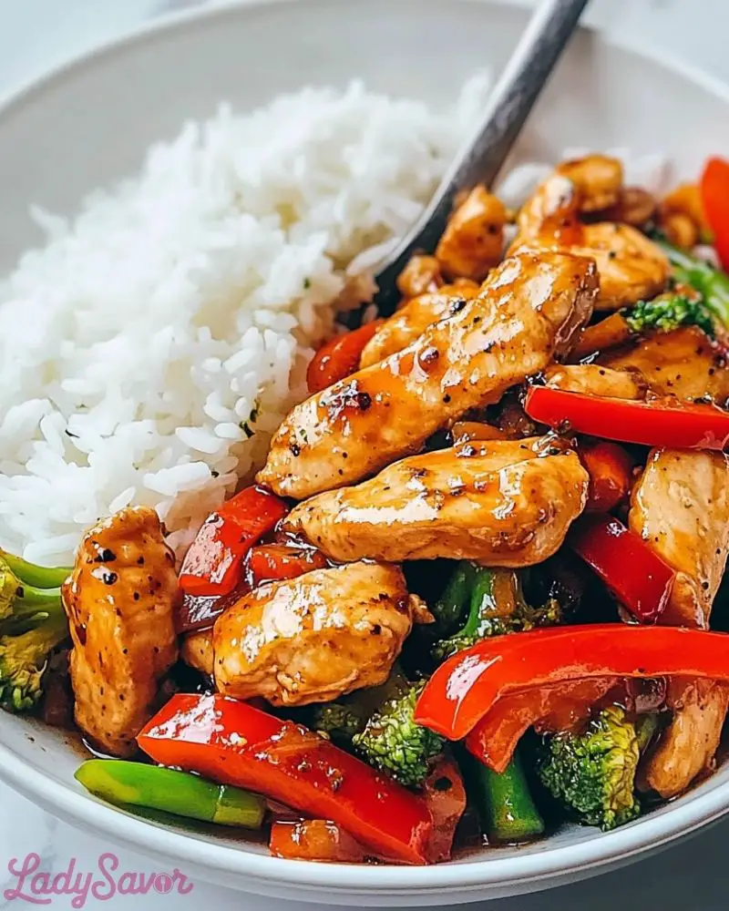 Spicy Garlic Chicken Stir Fry with Rice Spicy Garlic Chicken Stir Fry with Rice2