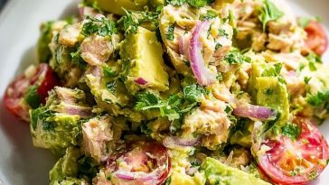 Avocado Tuna Salad Blend