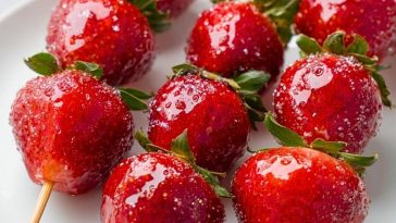 Strawberry Tanghulu