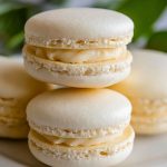 Vanilla Macarons Vanilla Macarons2