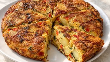 Spanish Omelette (Tortilla Española)