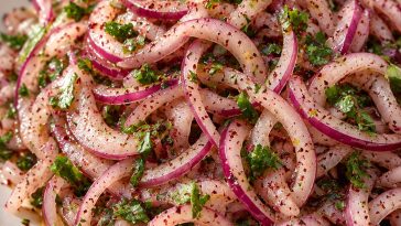 Turkish Sumac Onions (Marinated Onion Salad)